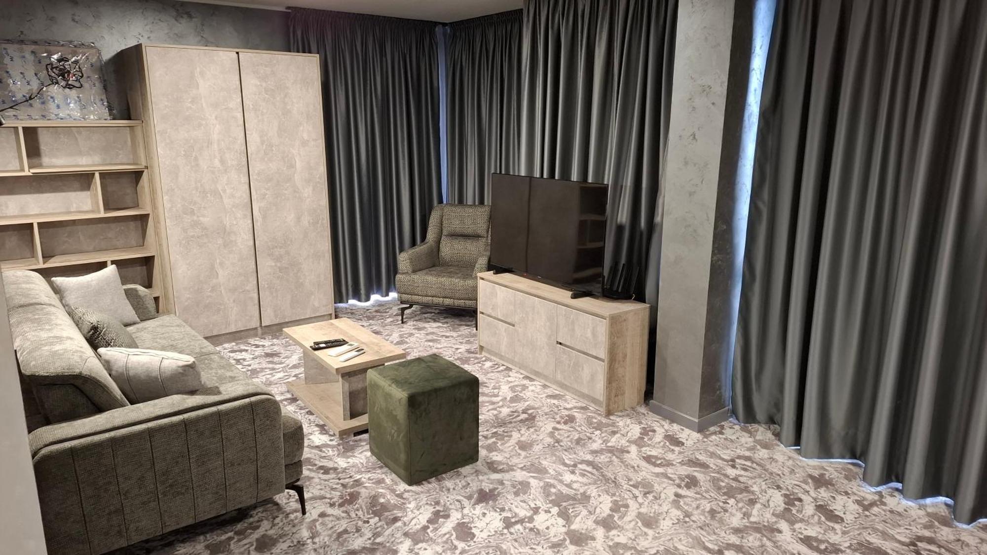 Rcr Einstein Studios 2 Szófia Kültér fotó